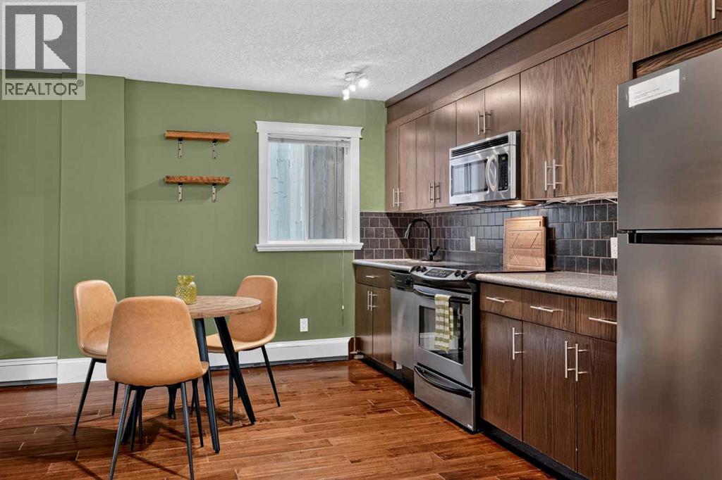 #102 525 22 Avenue SW - 8