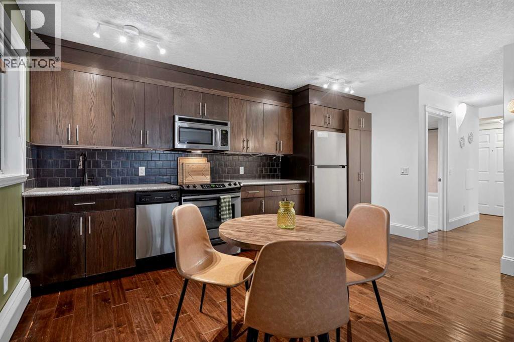 #102 525 22 Avenue SW - 14