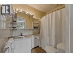Kitchen - 3503 19 Street, Vernon, BC V1T4B8 Photo 18