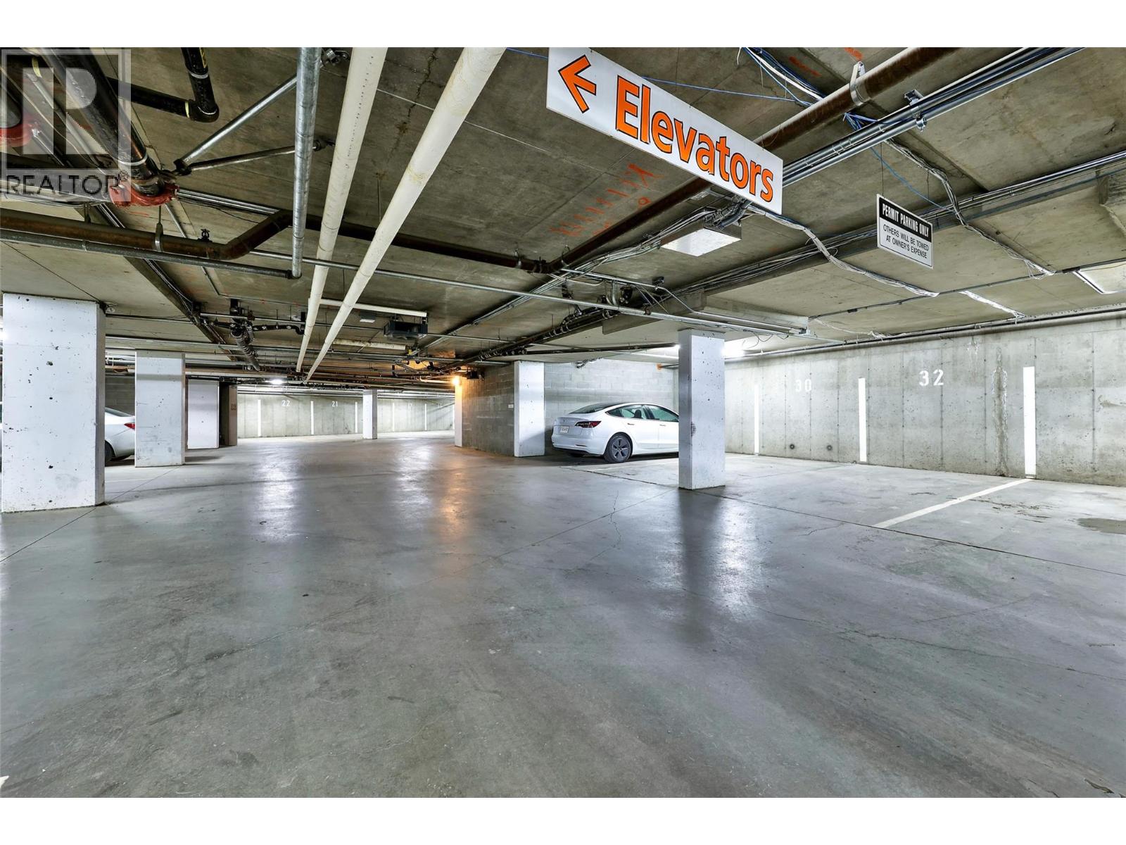 #238/240 3220 Village Way - 21