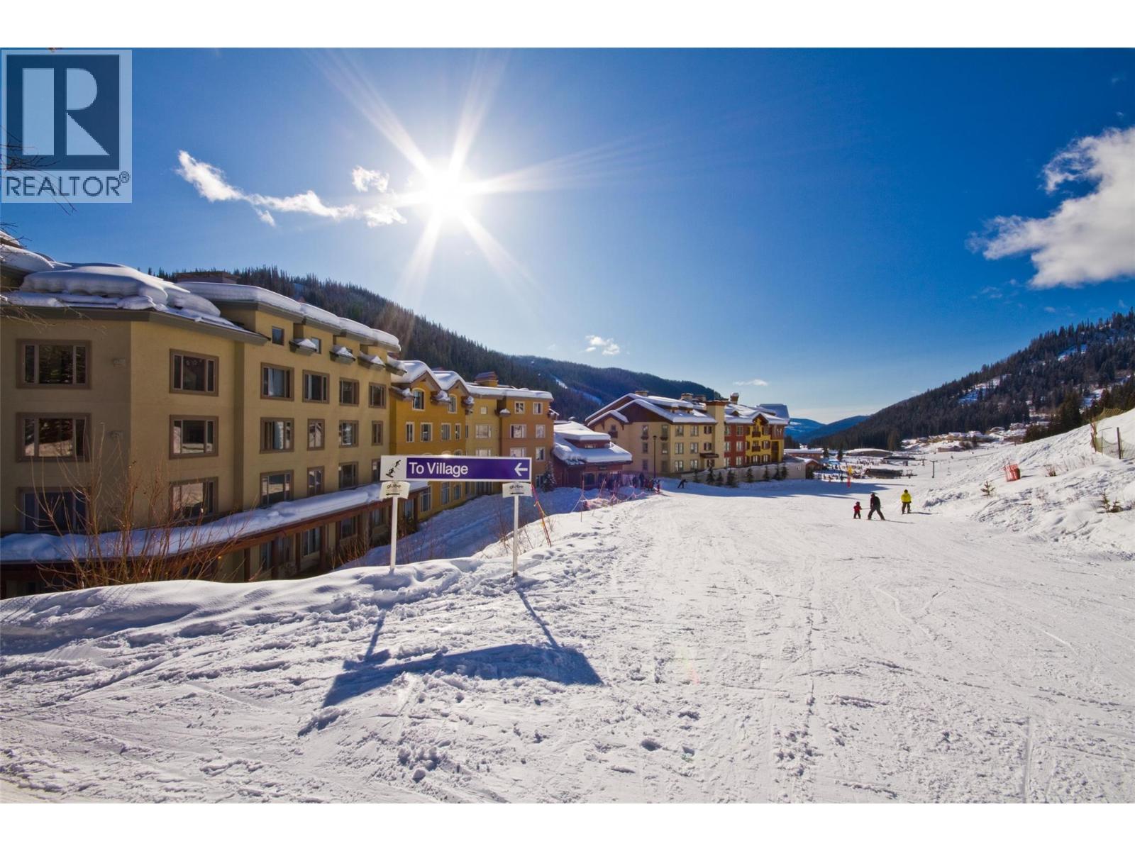 #238/240 3220 Village Way - 24