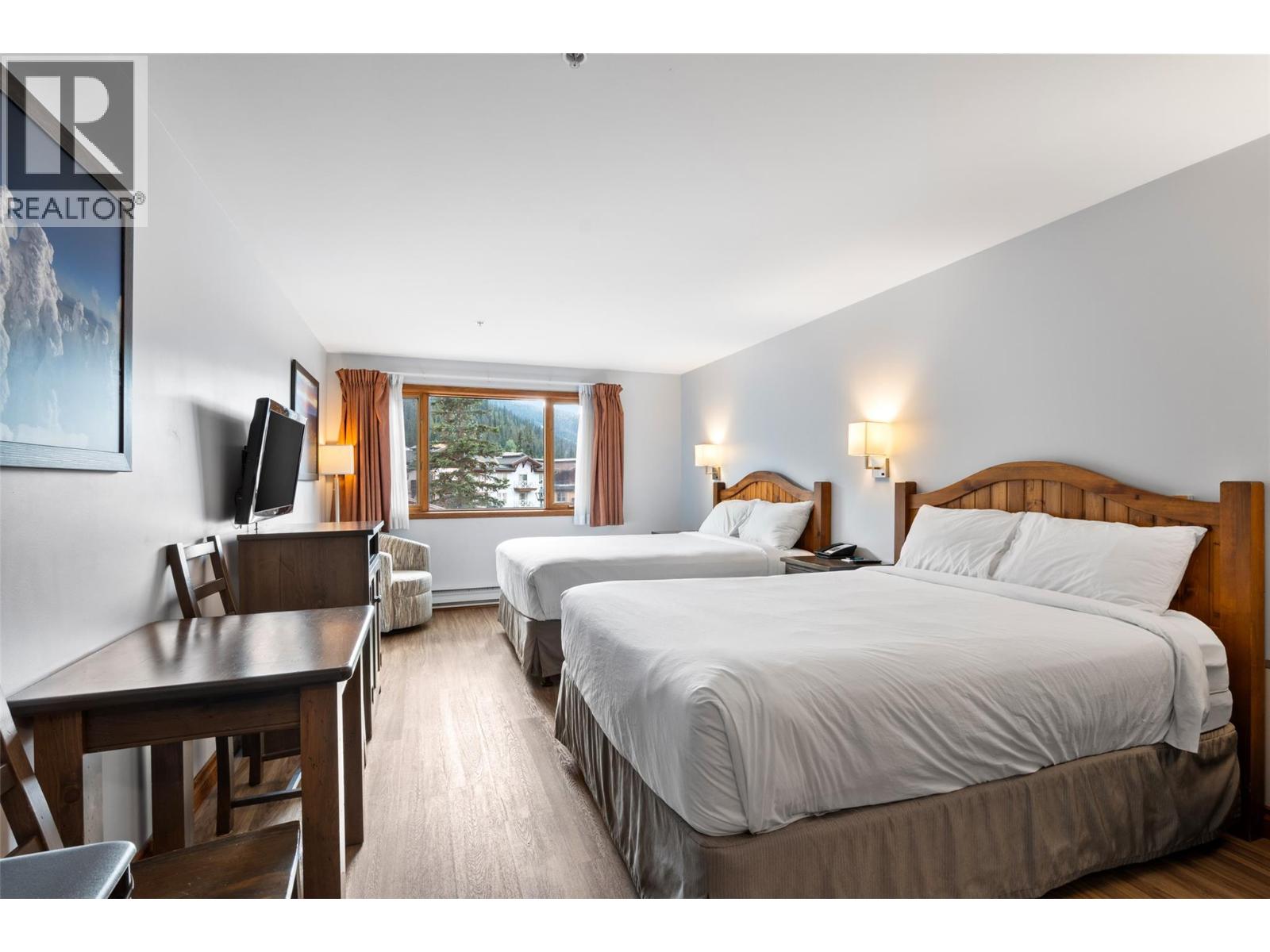 #238/240 3220 Village Way - 3