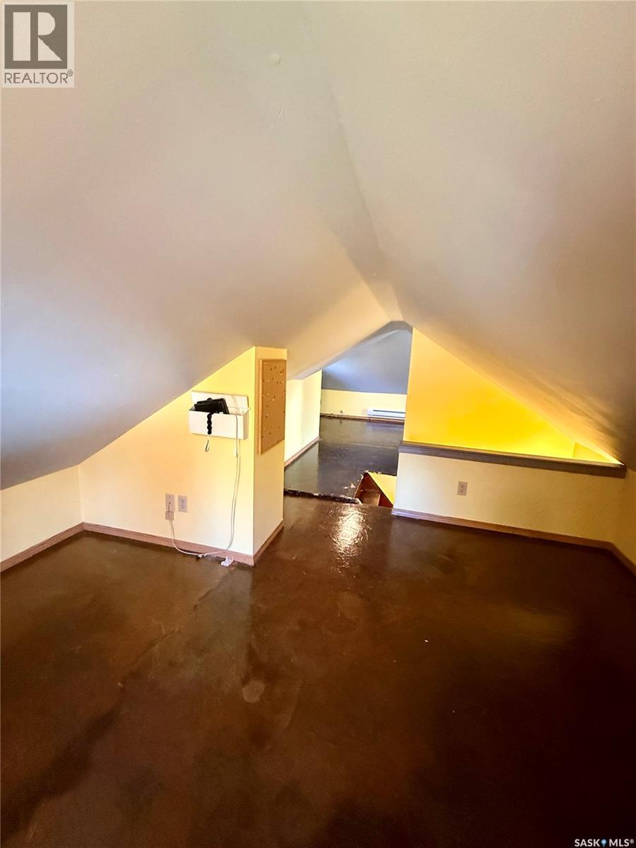 930 Vaughan STREET - 15