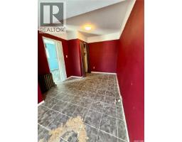 930 Vaughan Street, Moose Jaw, SK S6H5N8 Photo 9