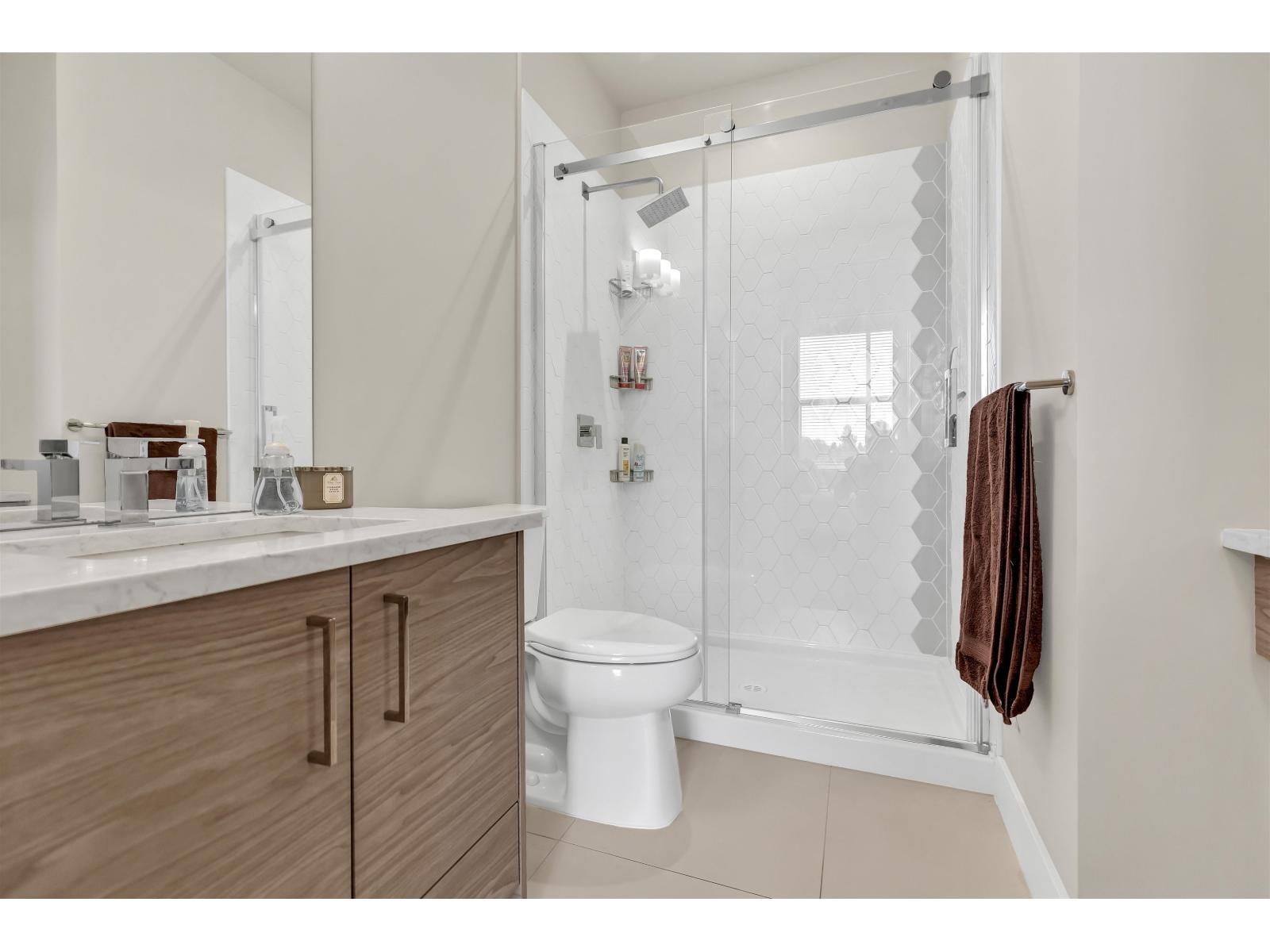 408 2120 GLADWIN ROAD, Abbotsford