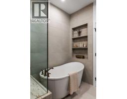 4pc Bathroom - 302, 199 Sage Hill Heights Nw, Calgary, AB T3R2M8 Photo 10