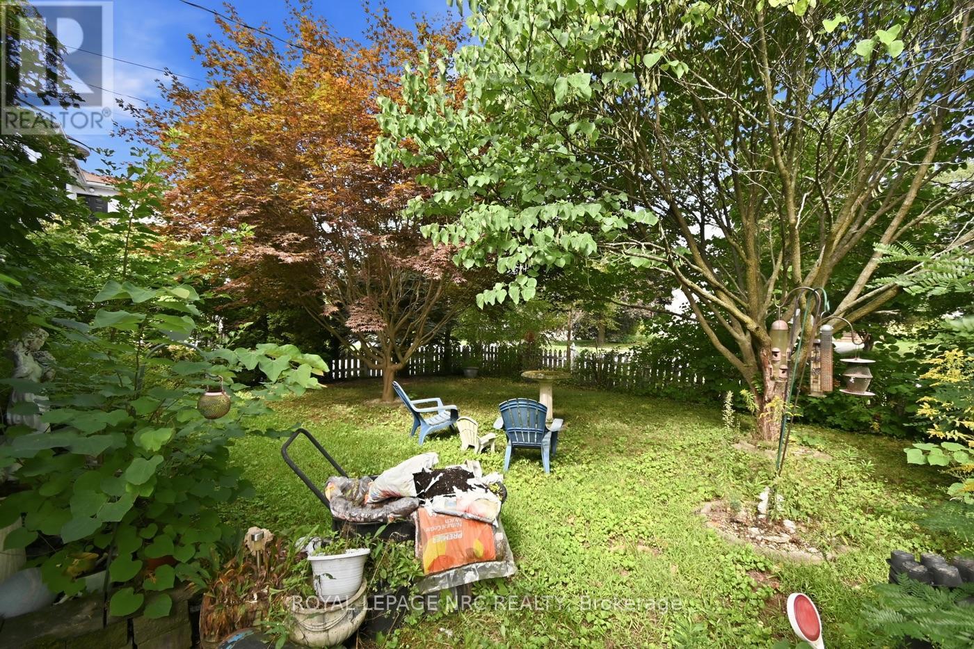 6068 DIXON STREET - 3