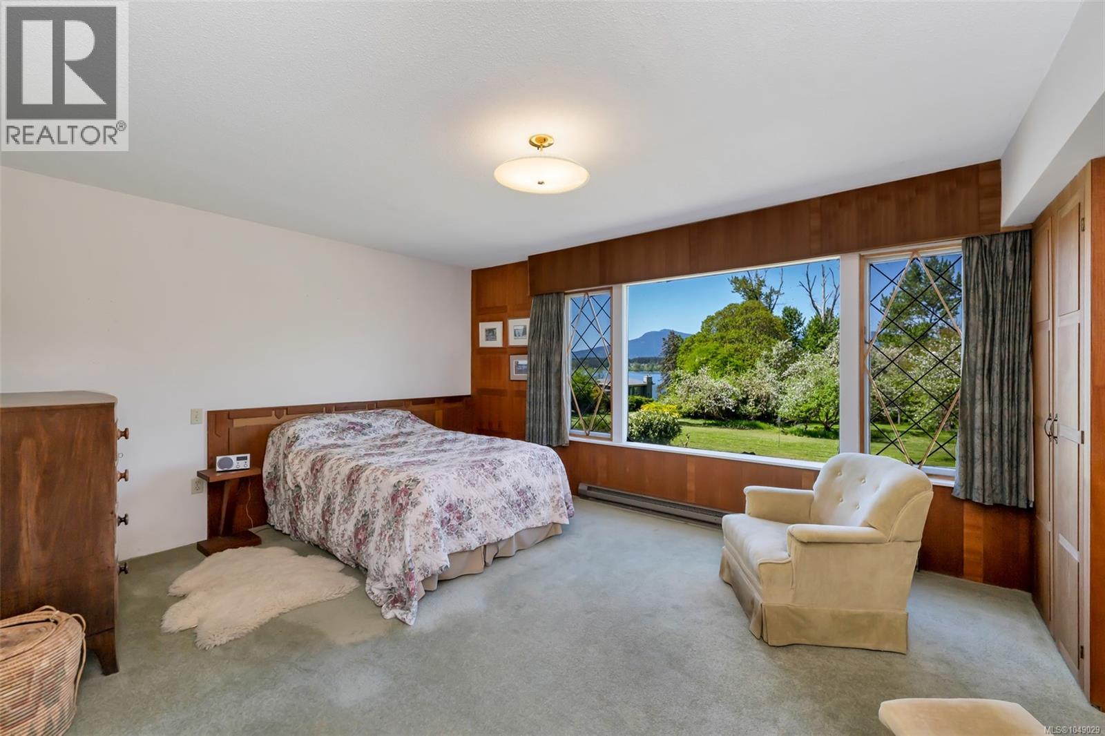 6364 Deykin Ave - Image 18