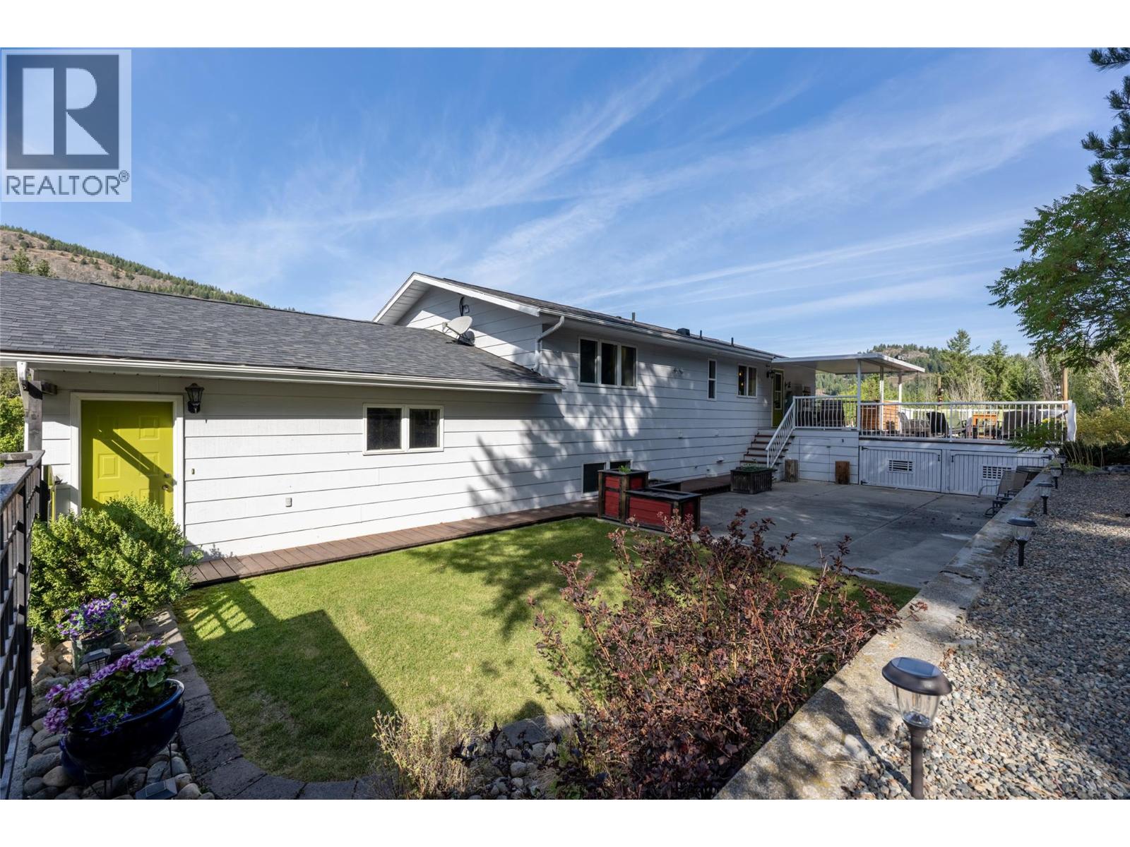 232 Everette Avenue - 18