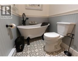 232 Everette Avenue, Greenwood, BC V0H1J0 Photo 40