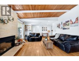 Games room - 233 Monmouth Drive, Kamloops, BC V2E1L9 Photo 6