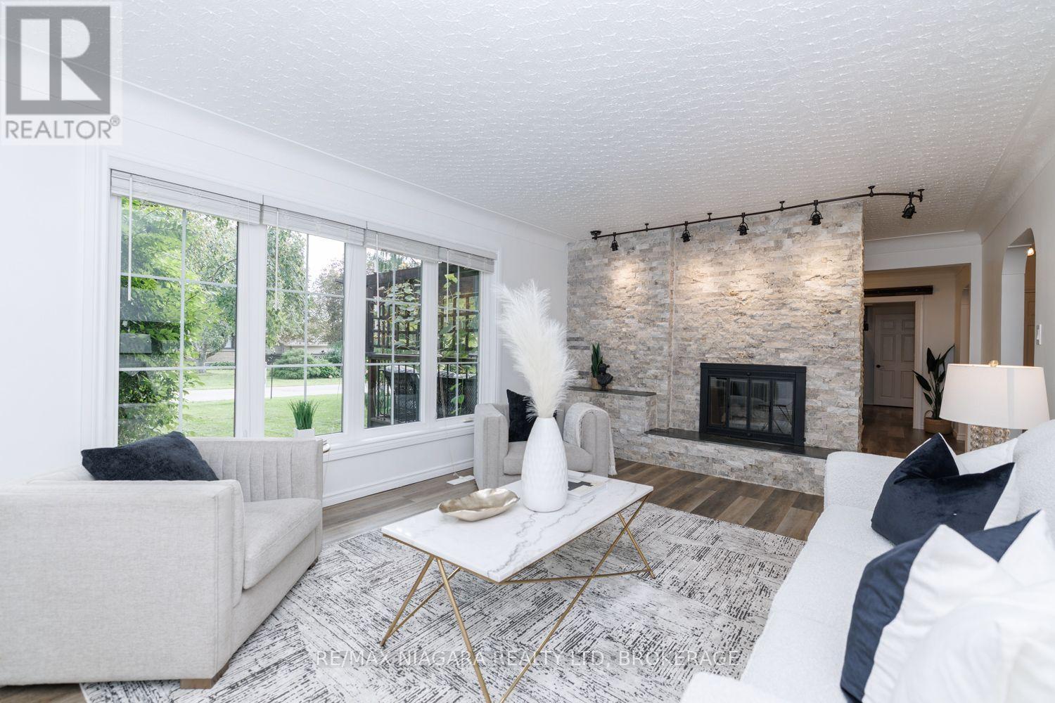 42 STRATHCONA DRIVE S - Image 15