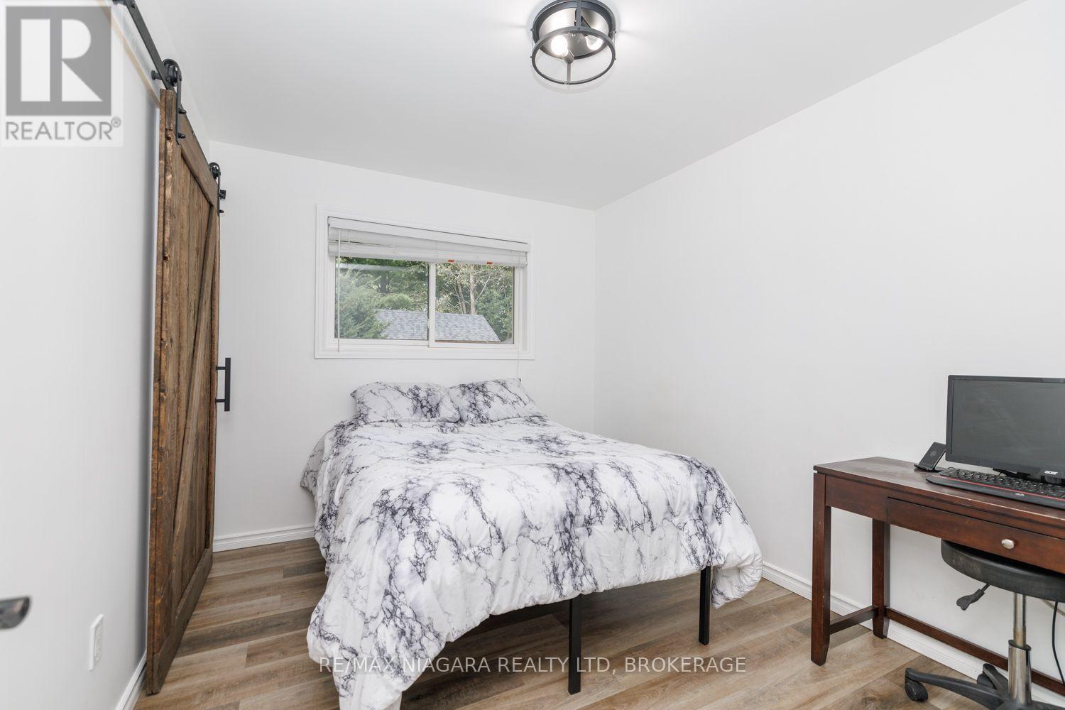 42 STRATHCONA DRIVE S - Image 19