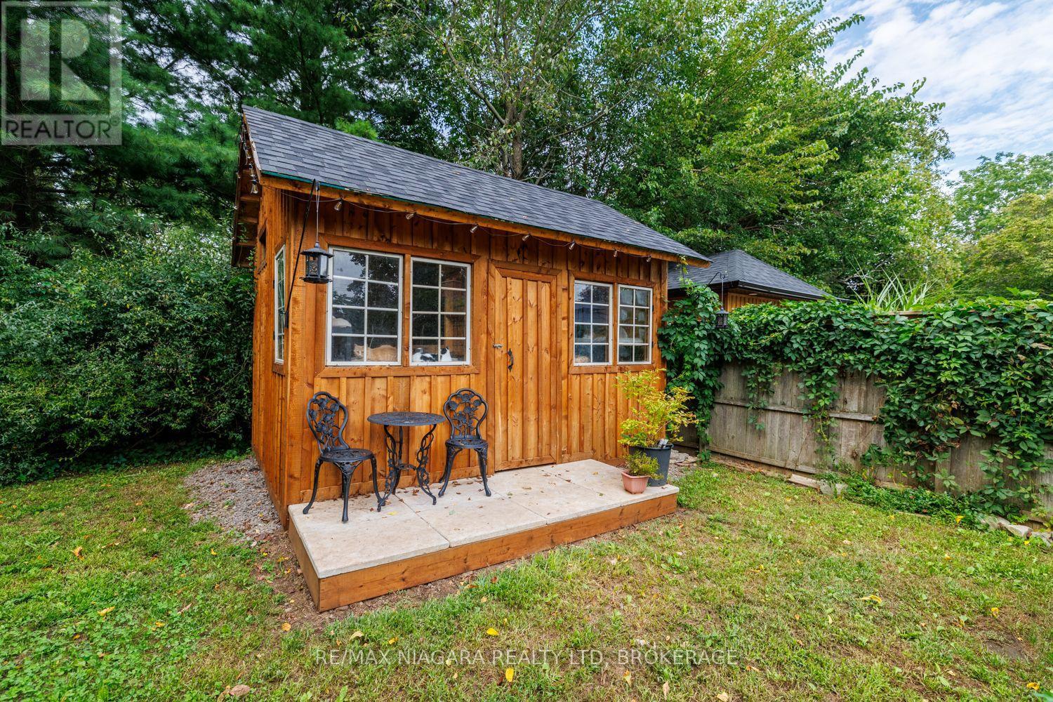 42 STRATHCONA DRIVE S - Image 44