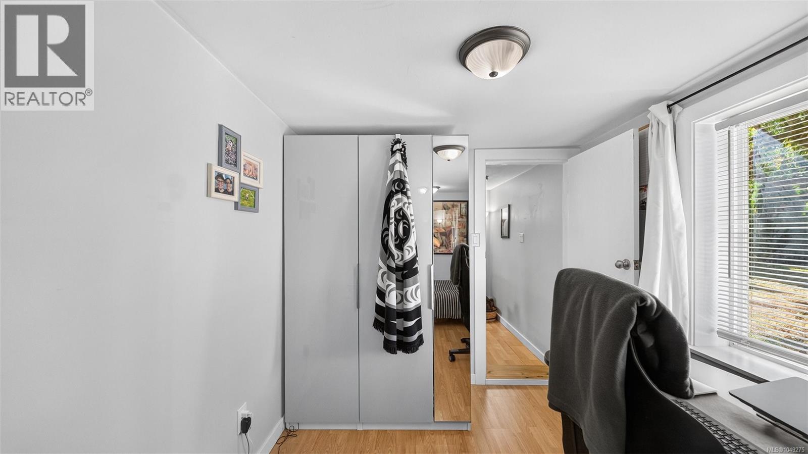 2516 Prior St - 34