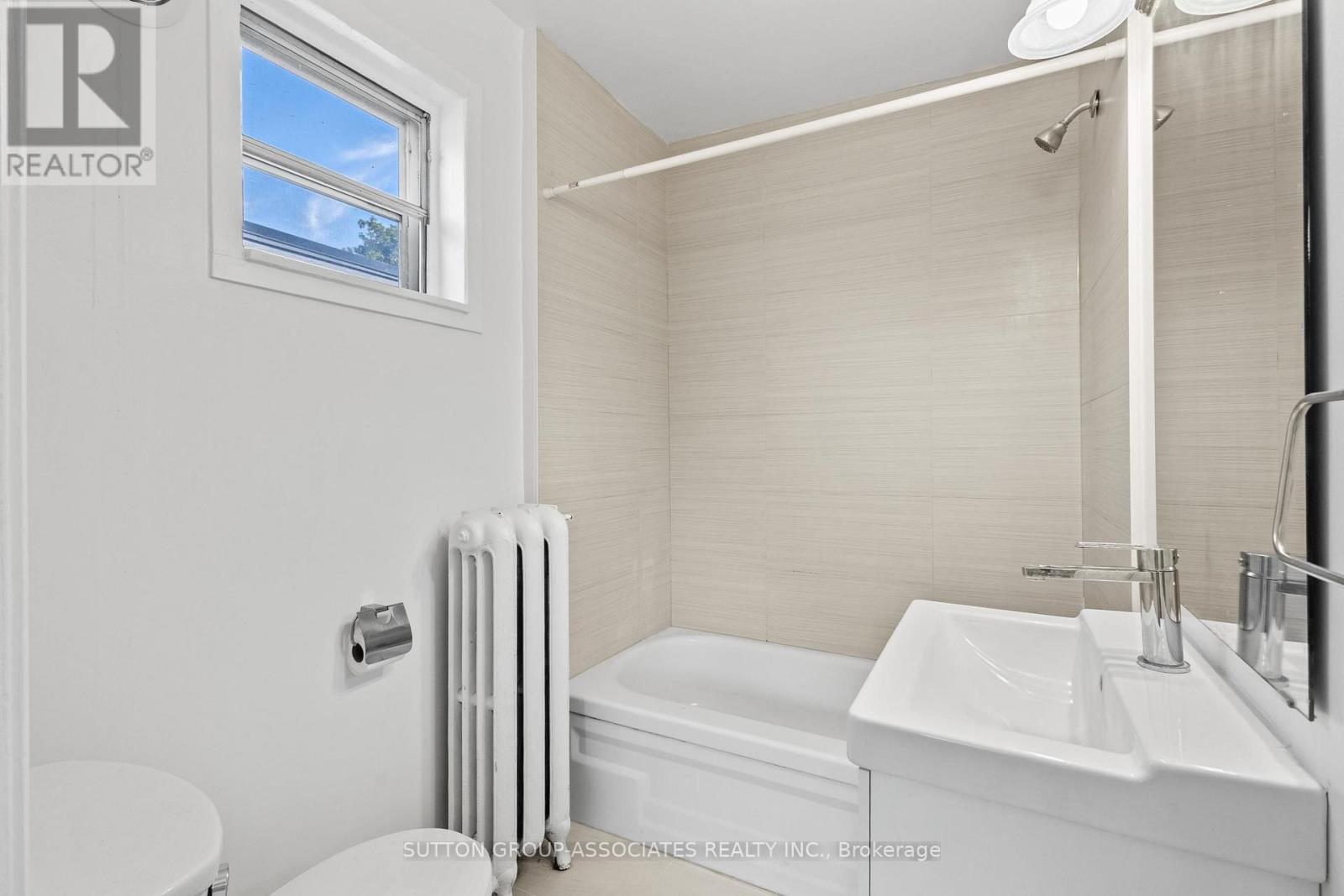 415 BRUNSWICK AVENUE - 13