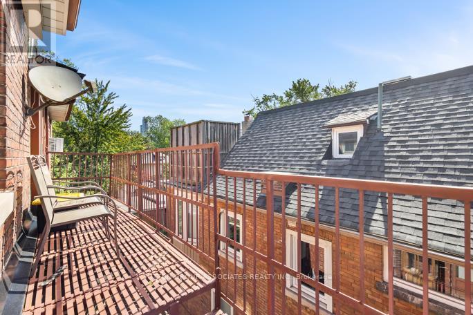 415 BRUNSWICK AVENUE - 14