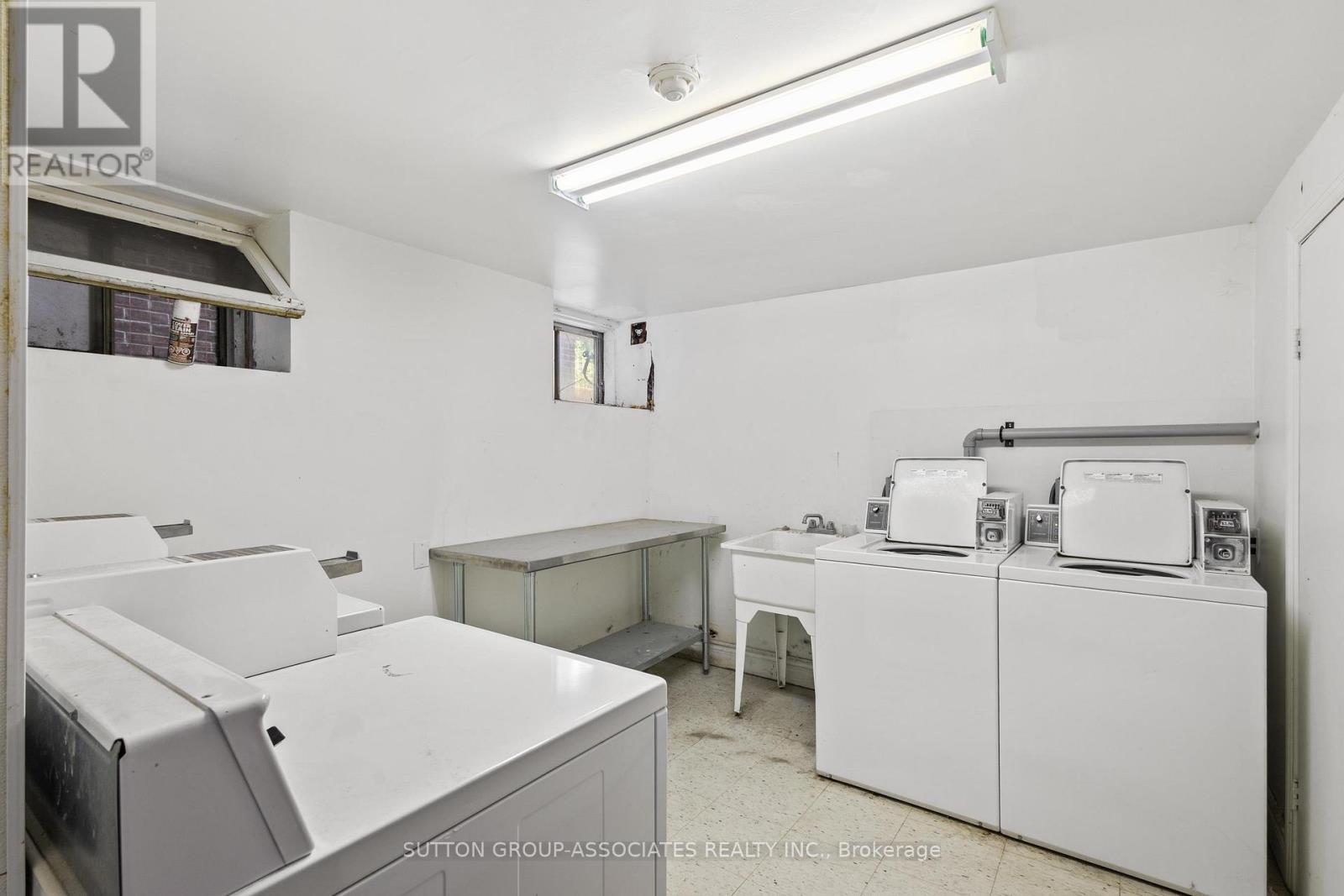 415 BRUNSWICK AVENUE - 15
