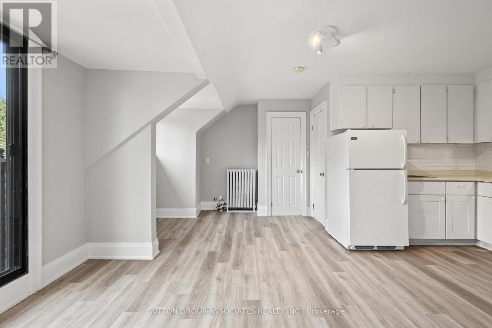 415 BRUNSWICK AVENUE - 6
