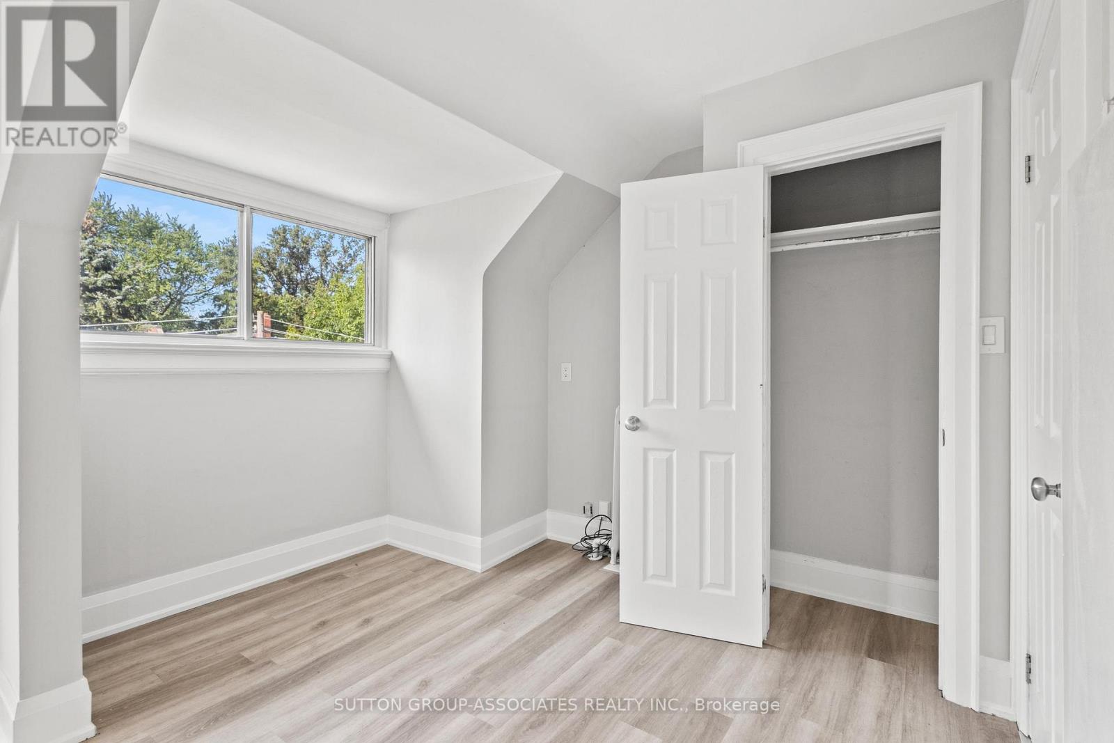 415 BRUNSWICK AVENUE - 9