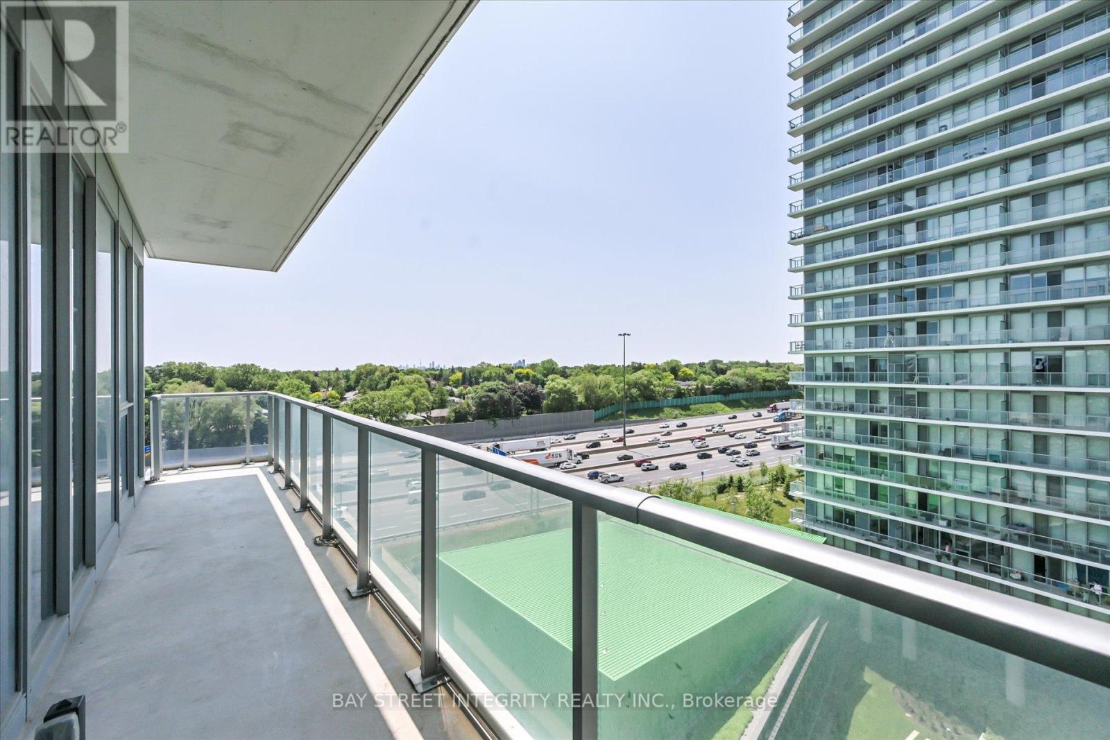 #903 117 MCMAHON DRIVE - 16
