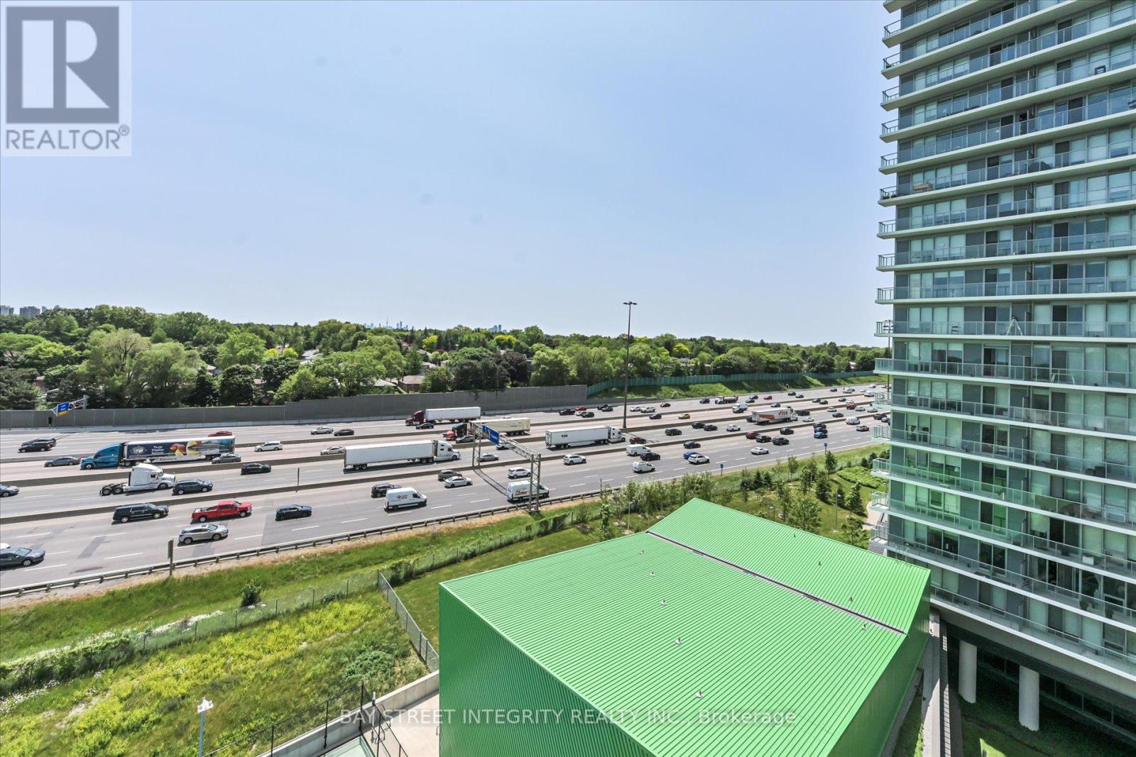 #903 117 MCMAHON DRIVE - 19