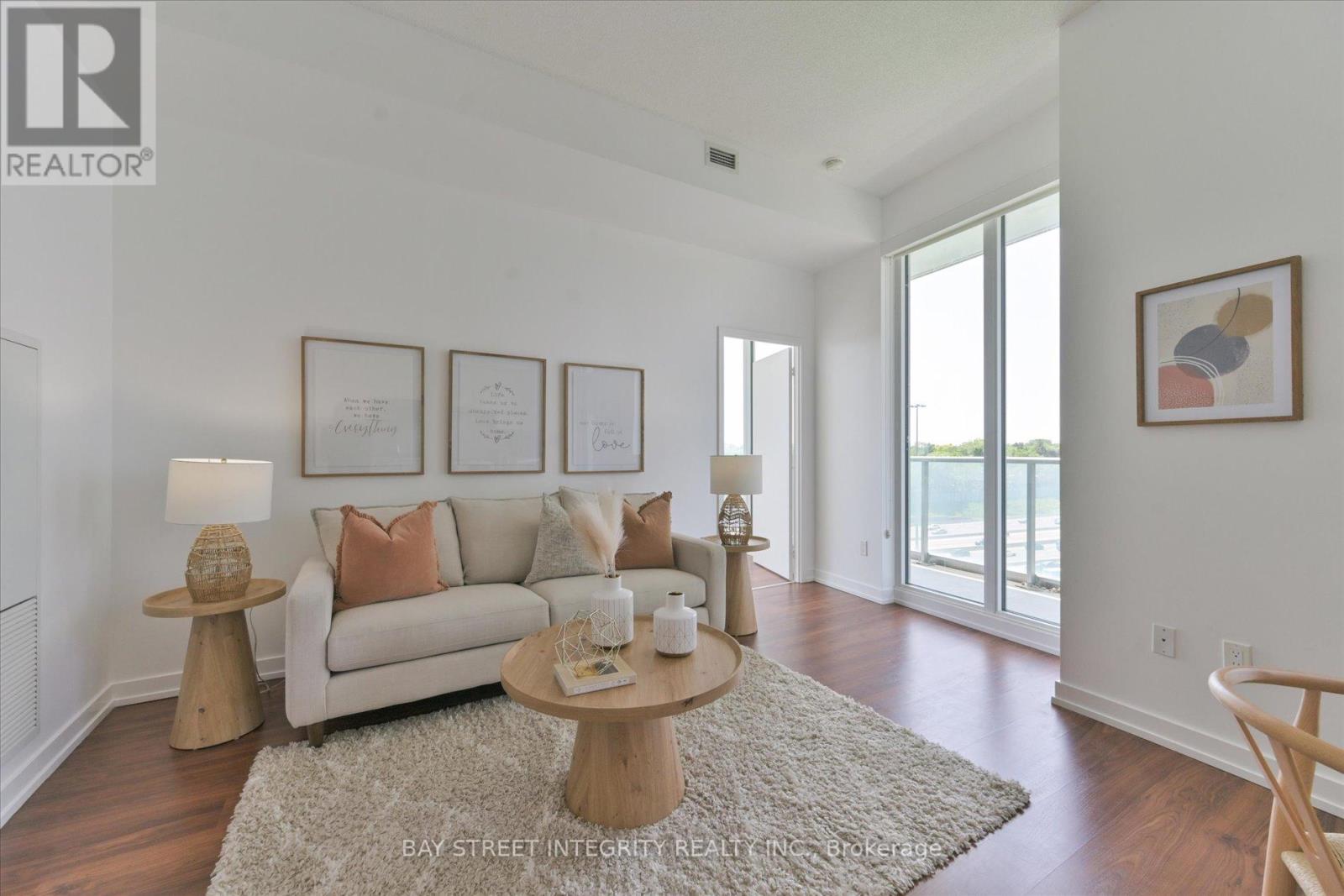 #903 117 MCMAHON DRIVE - 3