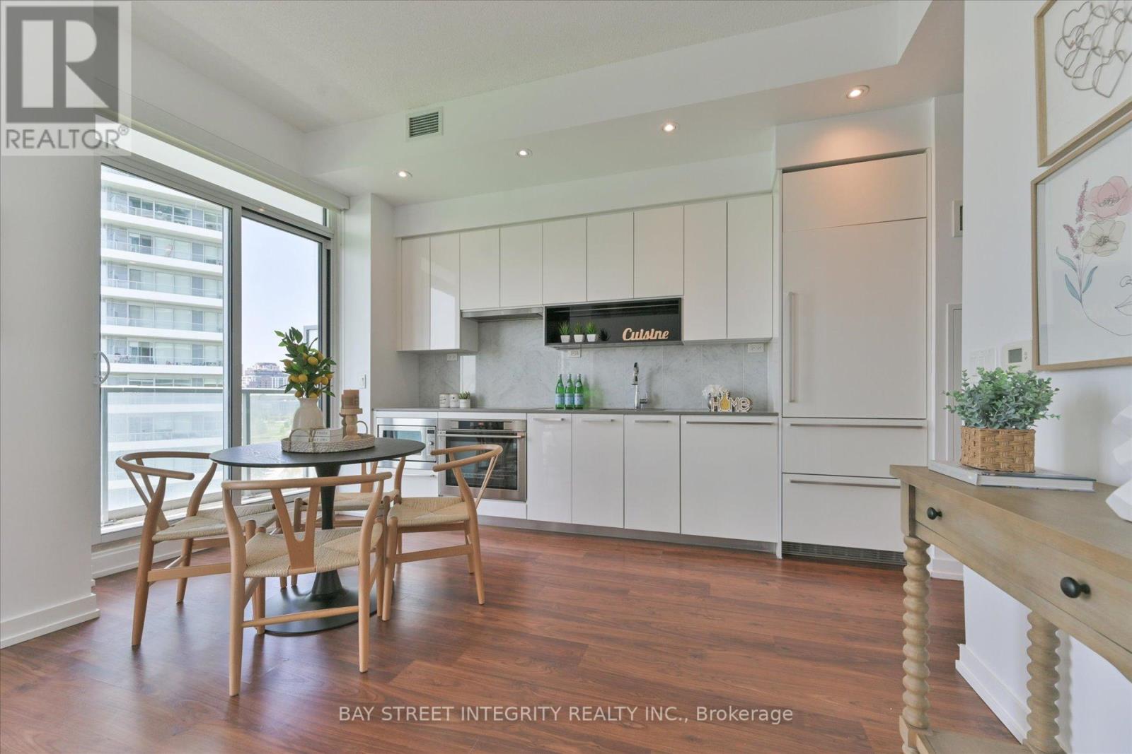 #903 117 MCMAHON DRIVE - 5