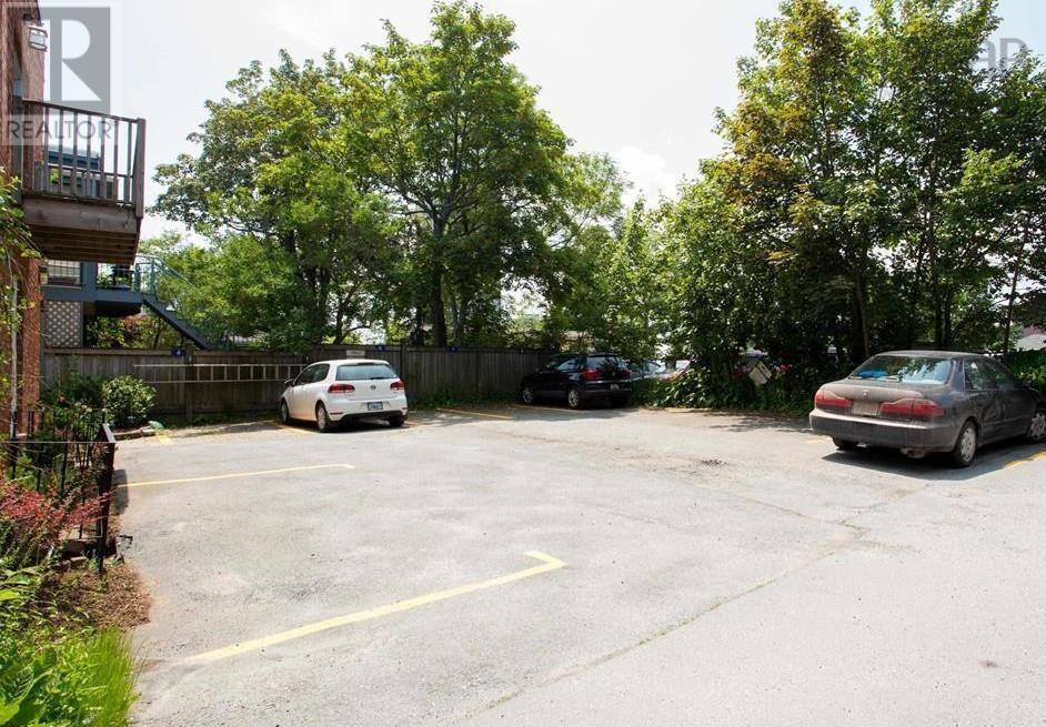 1266 Queen Street, Halifax — photo 4