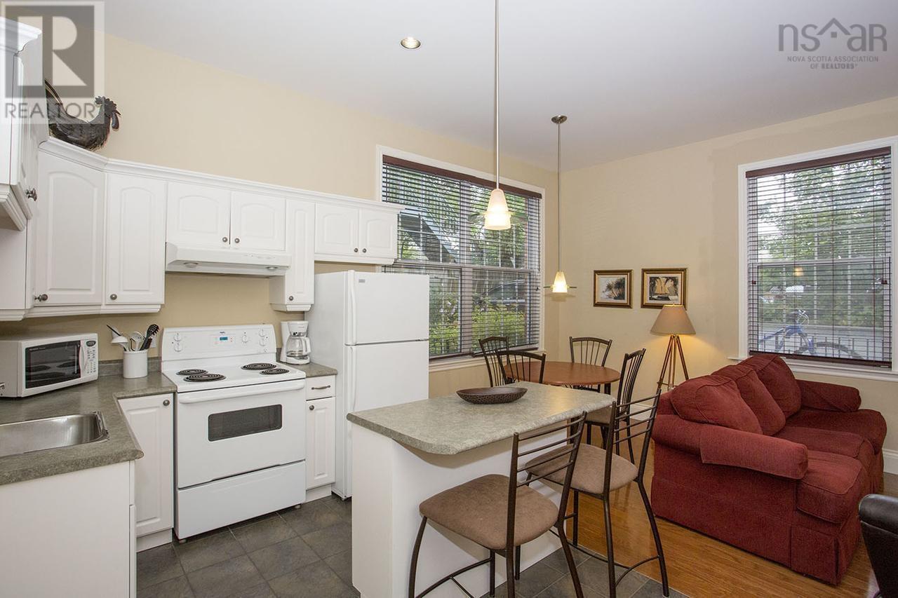 1266 Queen Street, Halifax — photo 6