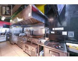 9 - 200 Carnwith Drive E, Whitby, ON L1M0A1 Photo 11