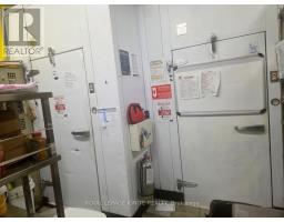 9 - 200 Carnwith Drive E, Whitby, ON L1M0A1 Photo 31