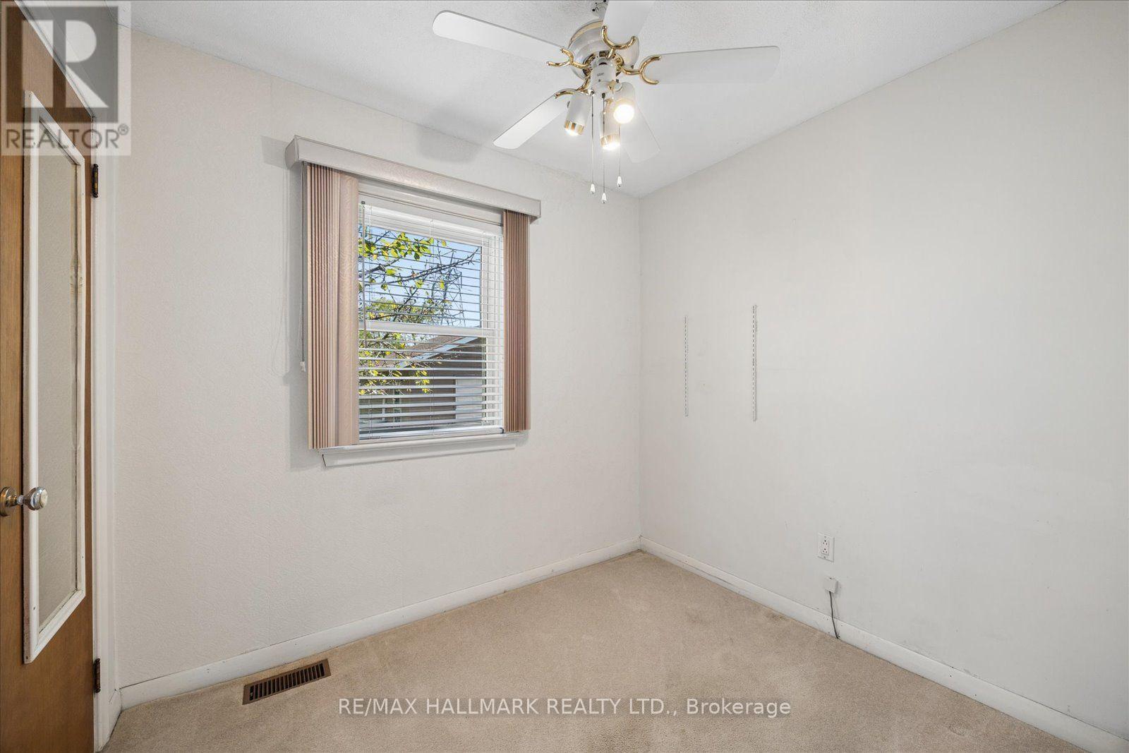 139 ELINOR AVENUE - 12