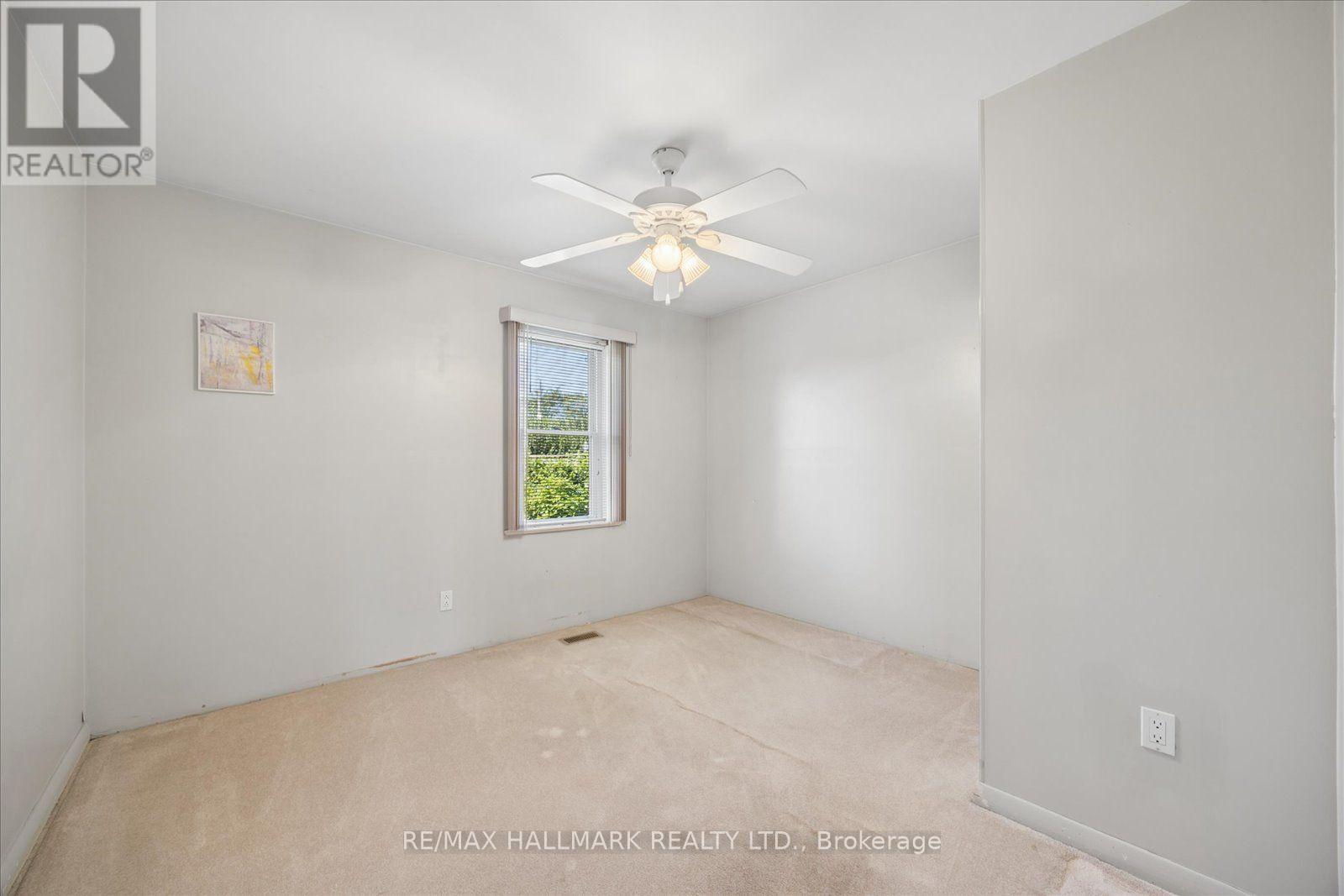 139 ELINOR AVENUE - 16