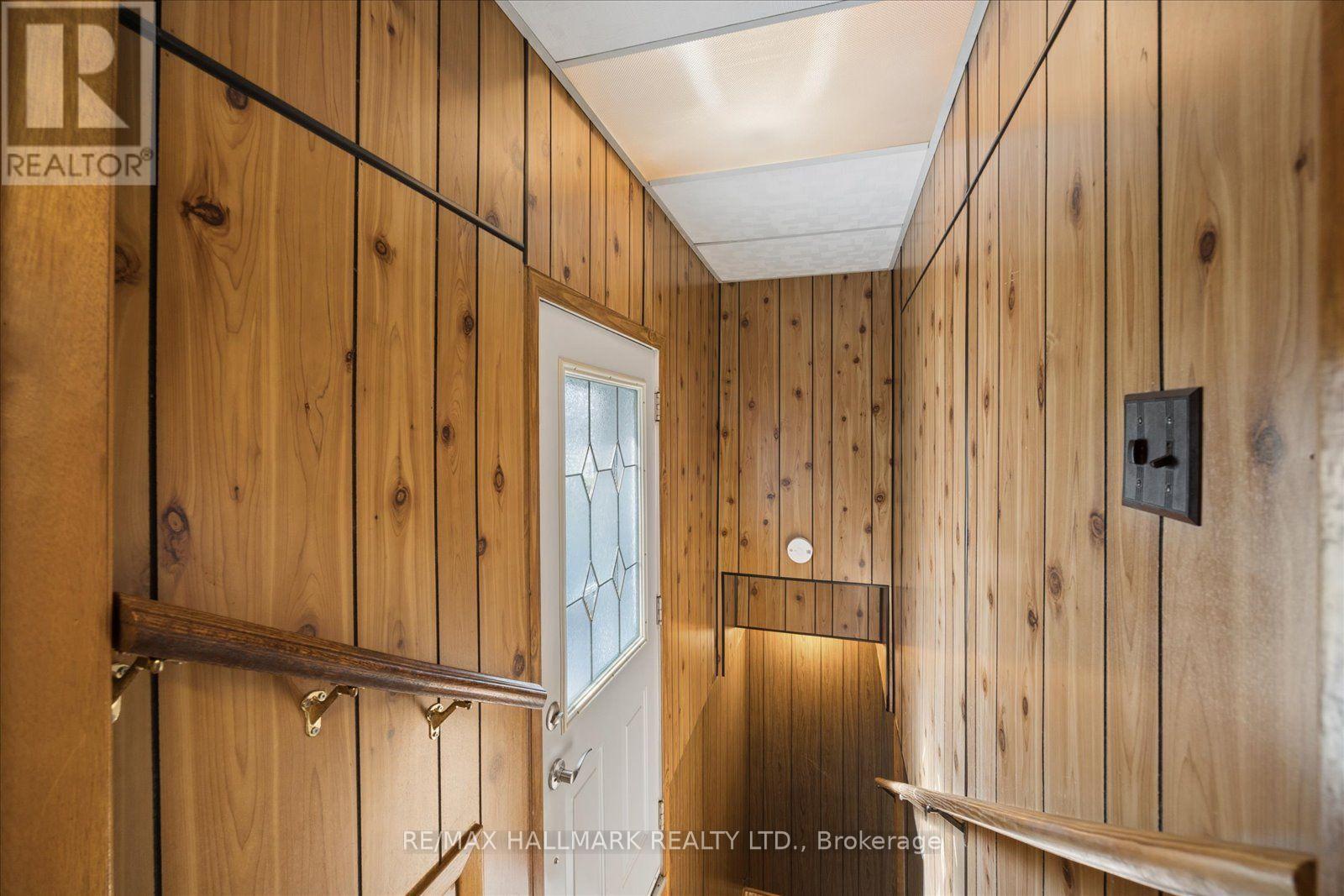 139 ELINOR AVENUE - 19