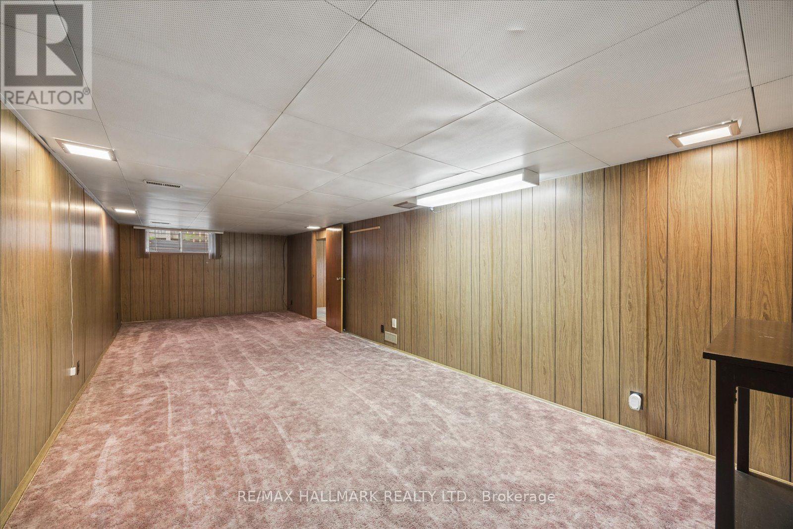 139 ELINOR AVENUE - 20