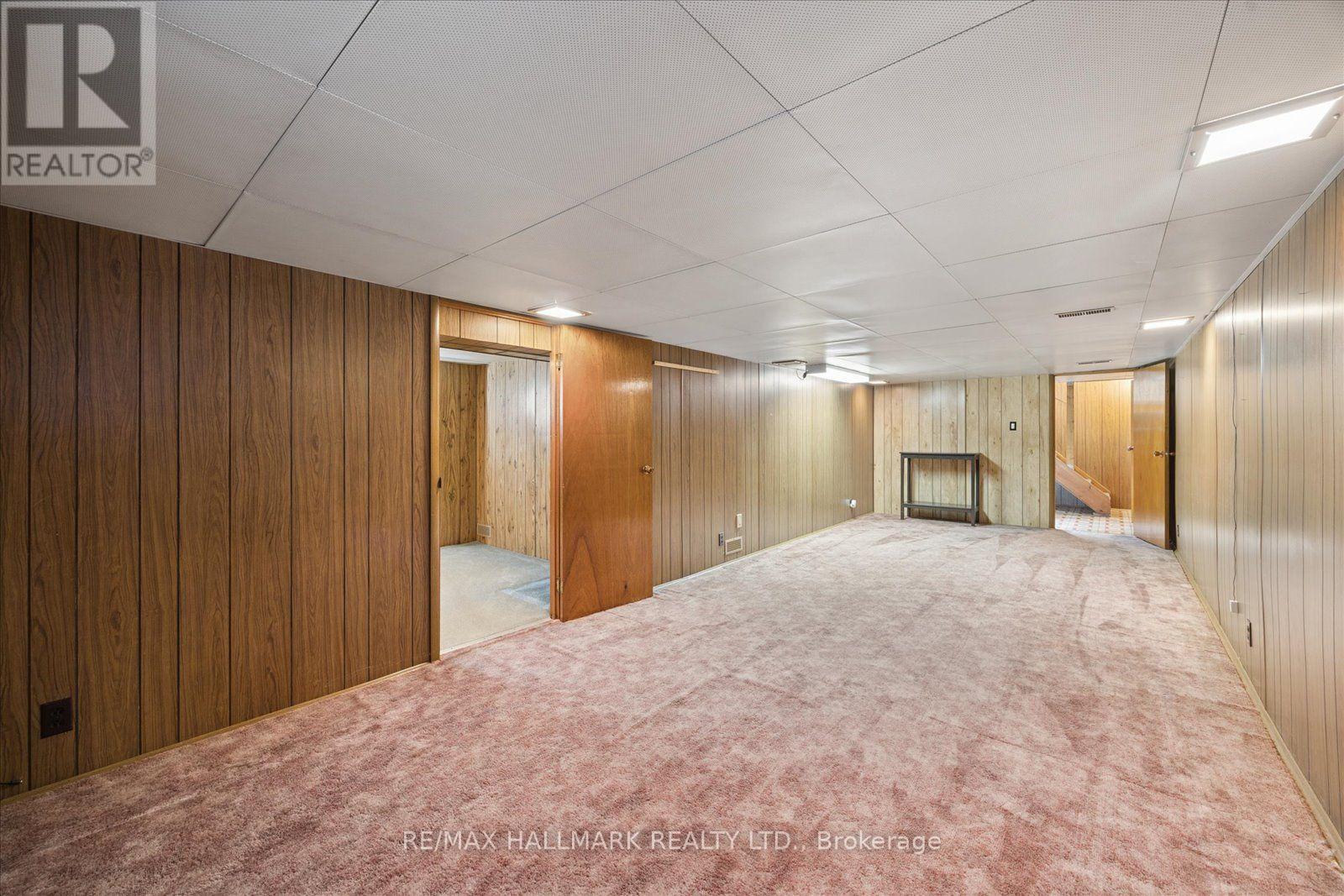139 ELINOR AVENUE - 21