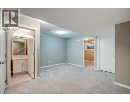 198 Masters Avenue SE - photo 23