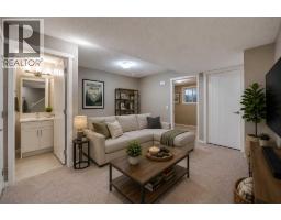198 Masters Avenue SE - photo 24