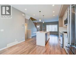 198 Masters Avenue SE - photo 8