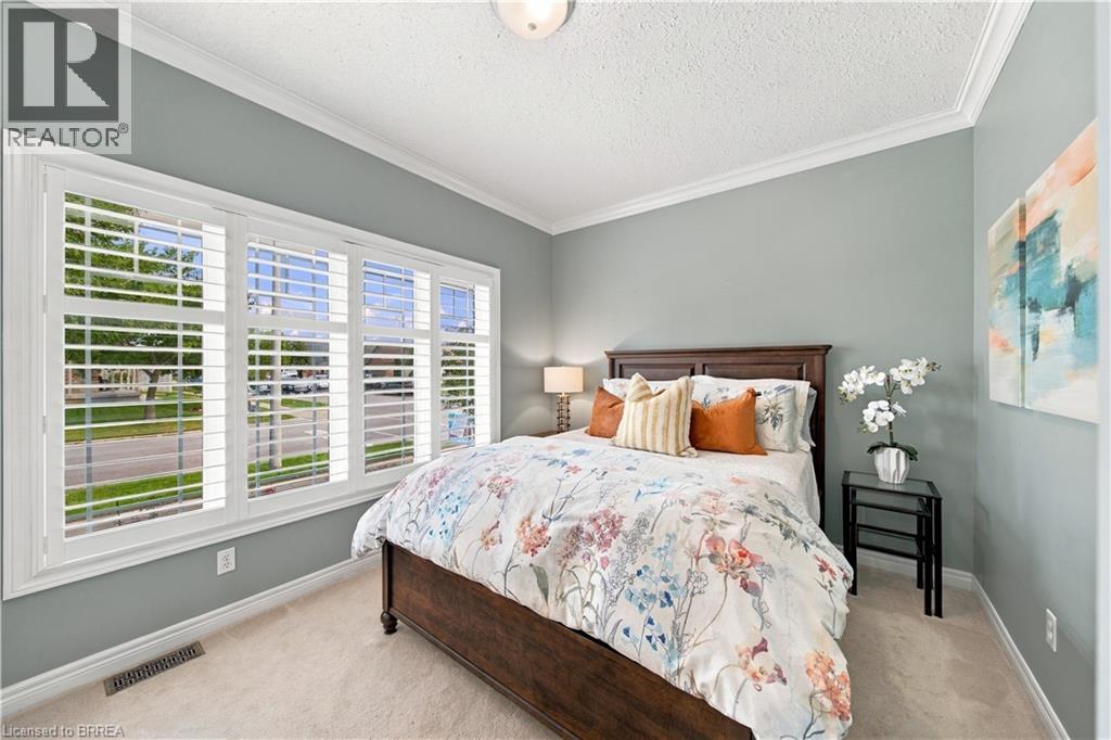 45 IRONGATE Drive - Image 15