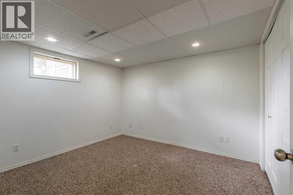 2702 11 Avenue N - 25