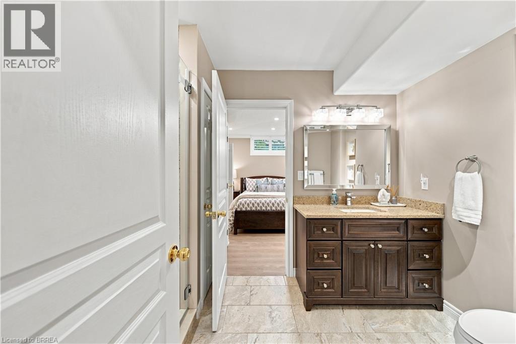 45 IRONGATE Drive - Image 27