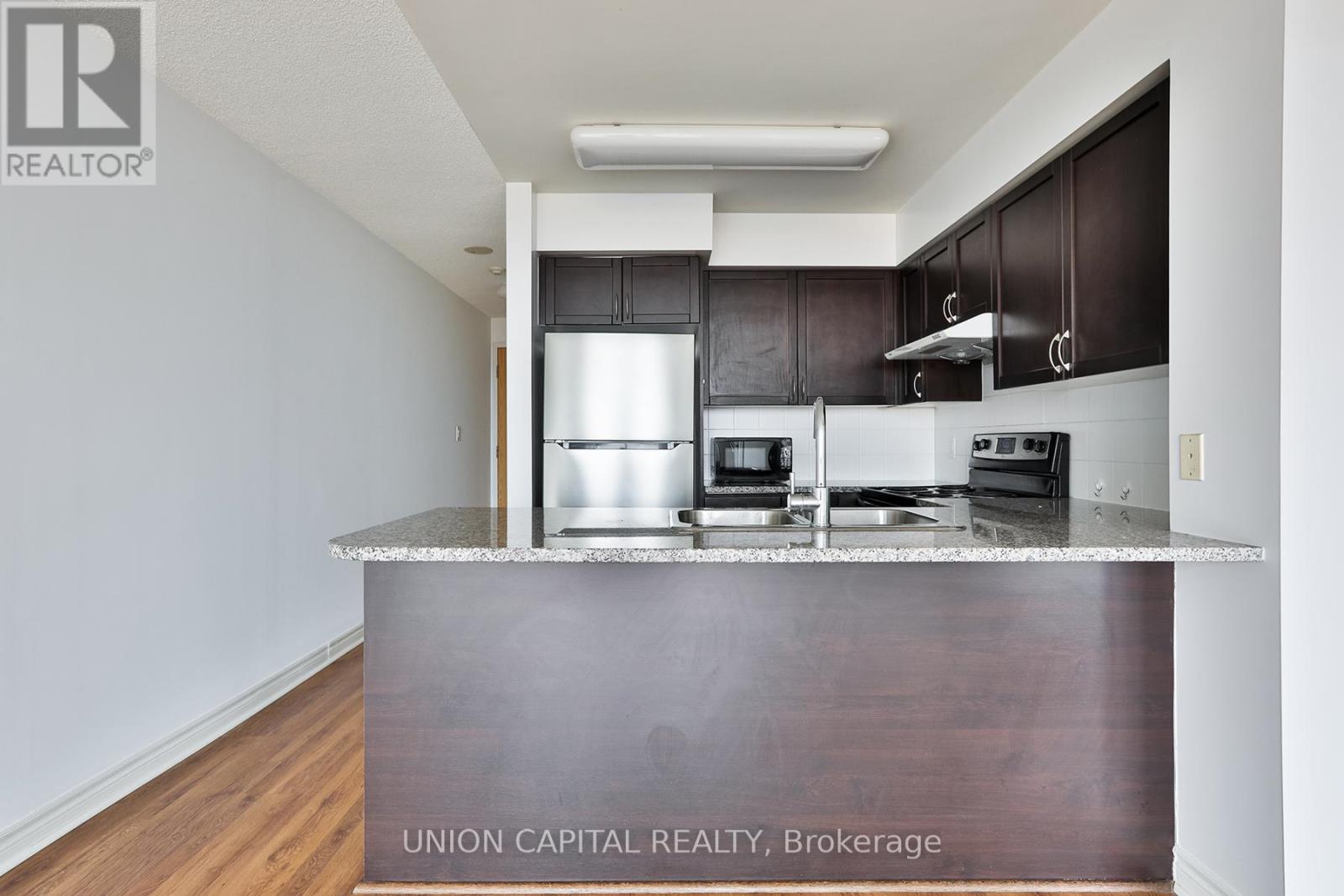 Photo of 88 Grangeway Avenue