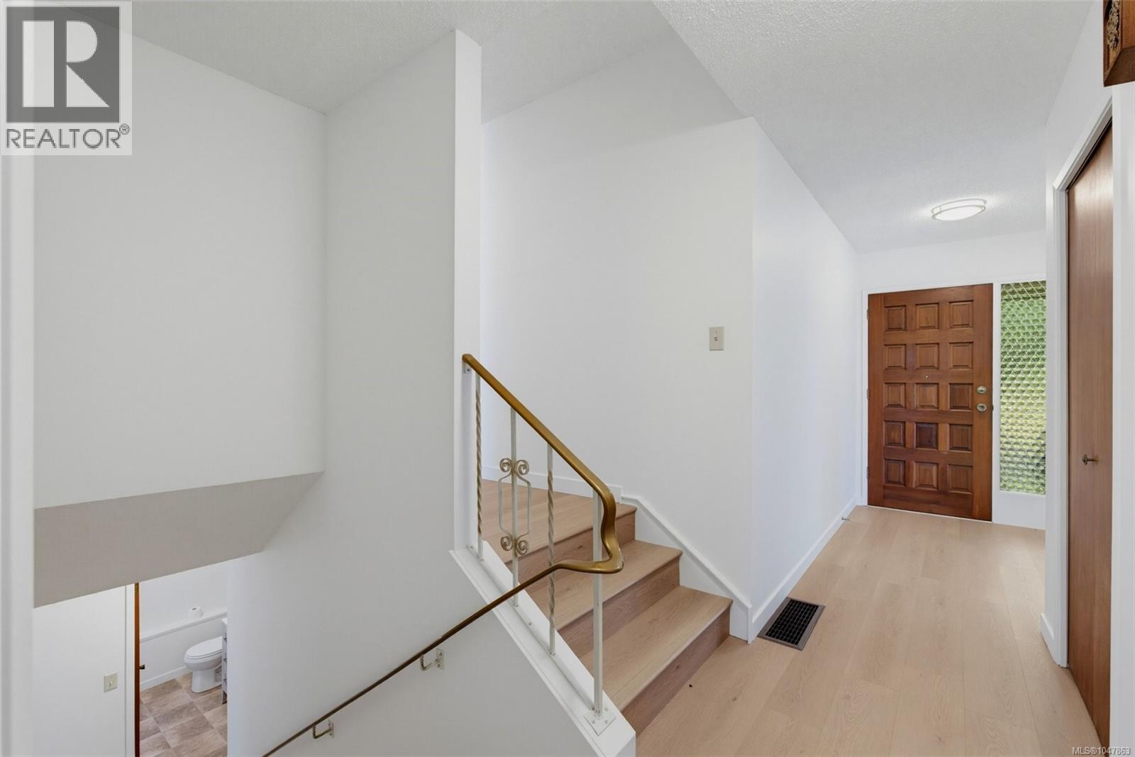 973 Landeen Pl - 32