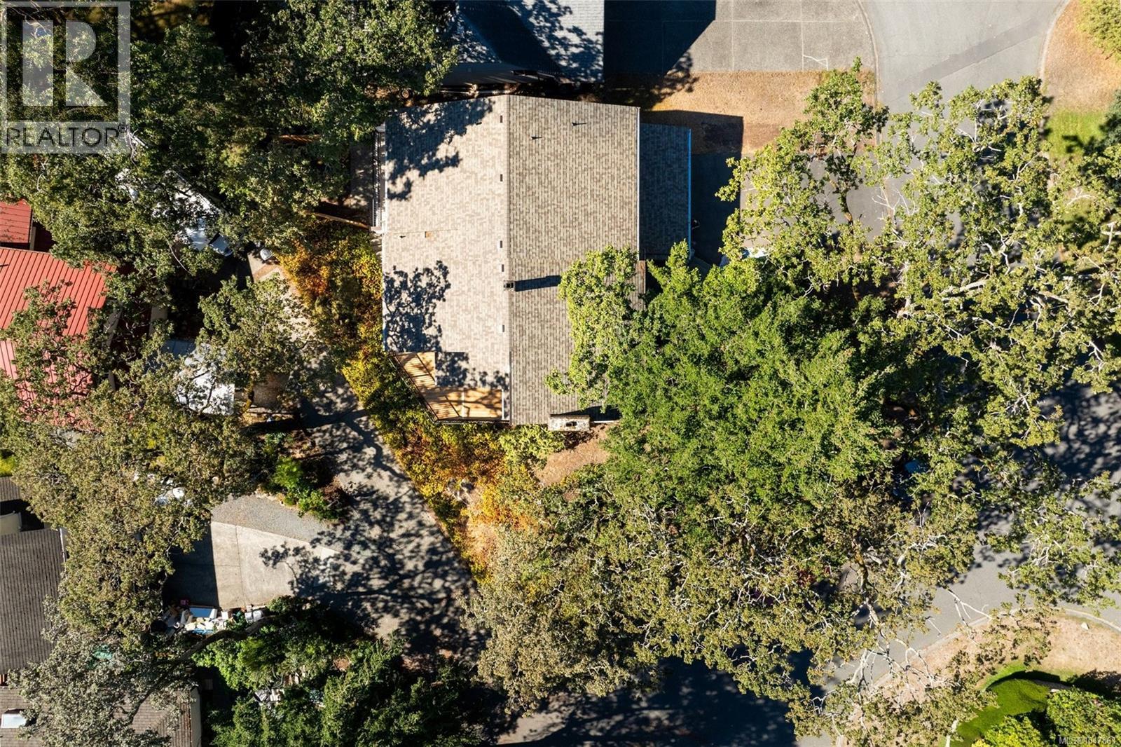 973 Landeen Pl - 54