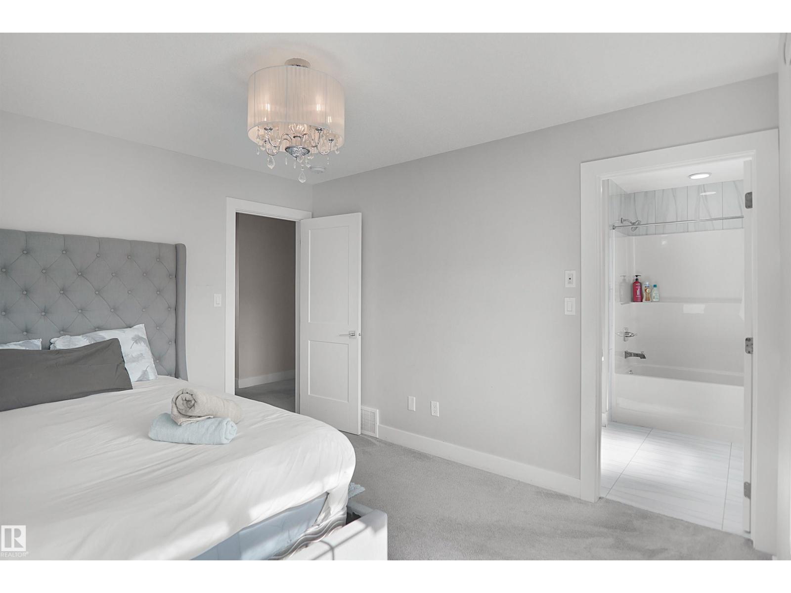 #15 230 EDGEMONT RD NW - Image 31