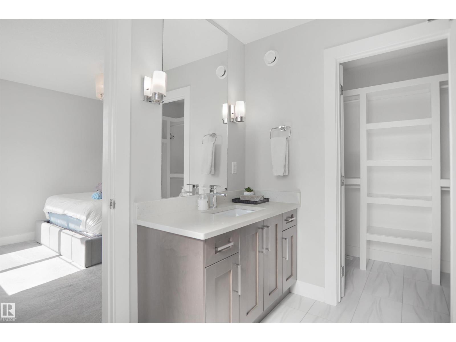 #15 230 EDGEMONT RD NW - 33
