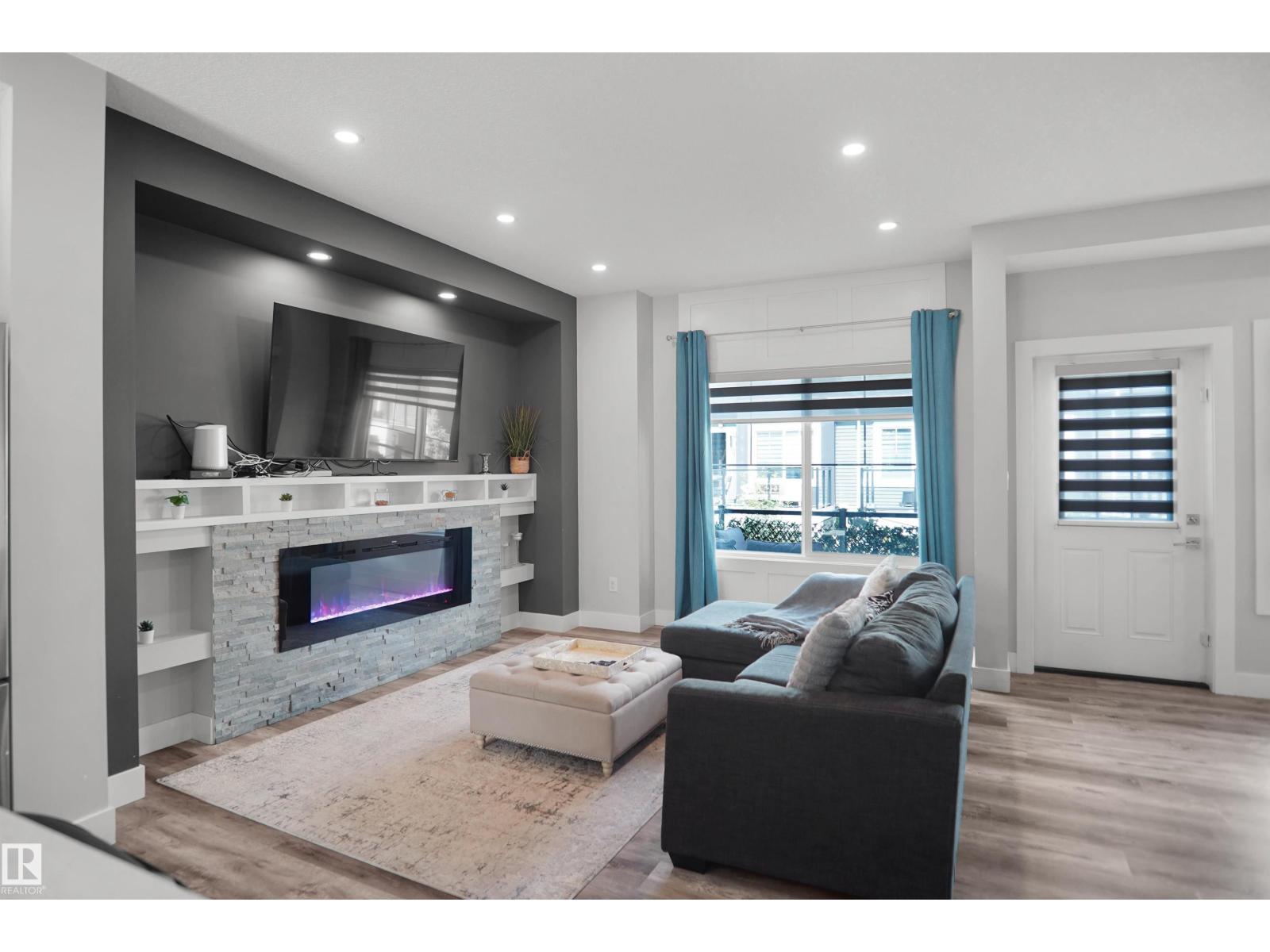 #15 230 EDGEMONT RD NW - 7