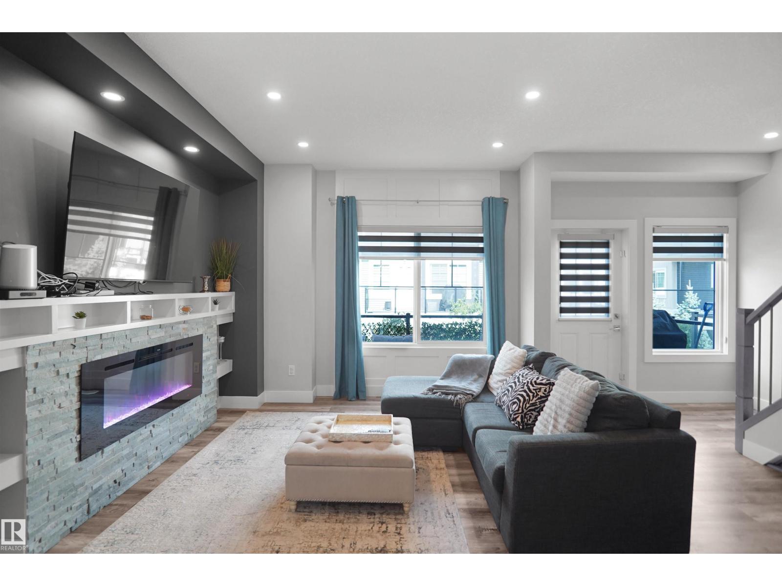 #15 230 EDGEMONT RD NW - 8